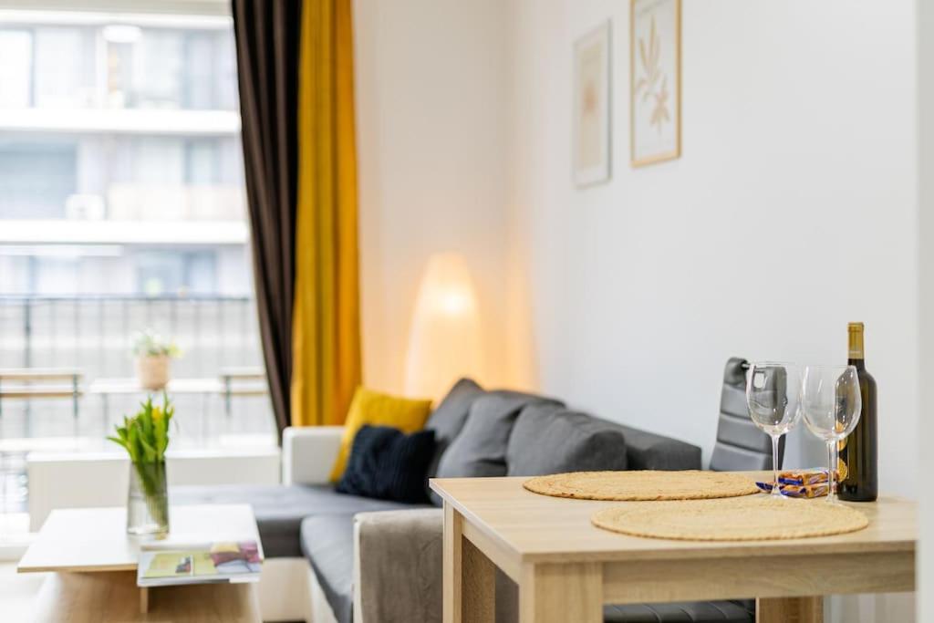 Cityscape Oasis: Active Studio Heaven Bratislava Eksteriør bilde